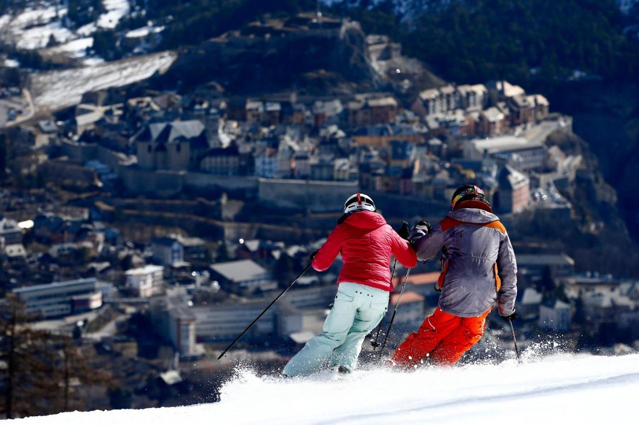 Relais De La Guisane Lägenhet Briançon Exteriör bild